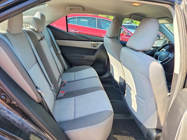 2017 TOYOTA COROLLA
