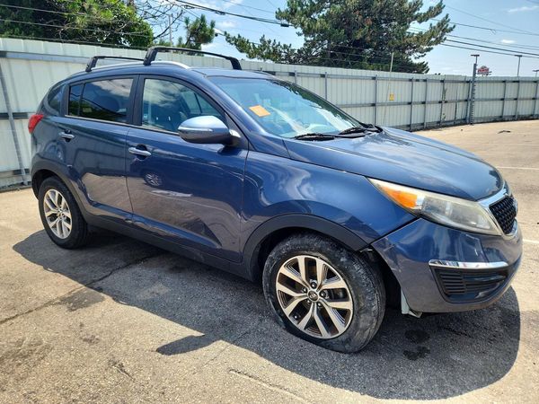 2015 KIA SPORTAGE GL - Middle-low