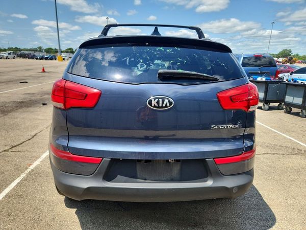2015 KIA SPORTAGE GL - Middle-low