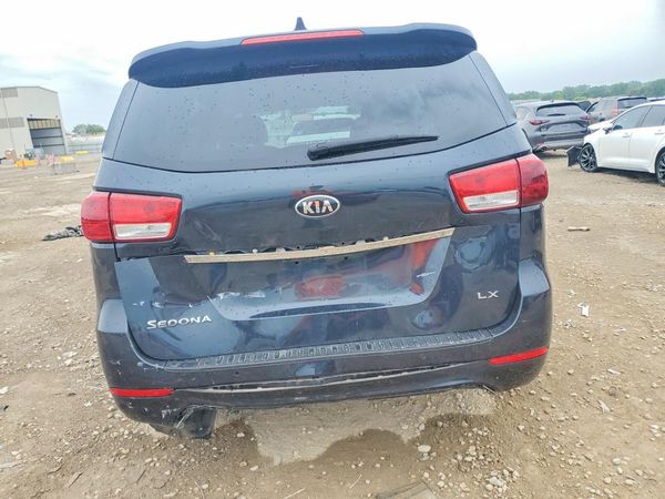2016 KIA SEDONA LX - Middle-low
