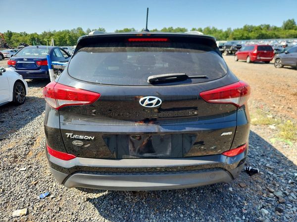 2017 HYUNDAI TUCSON