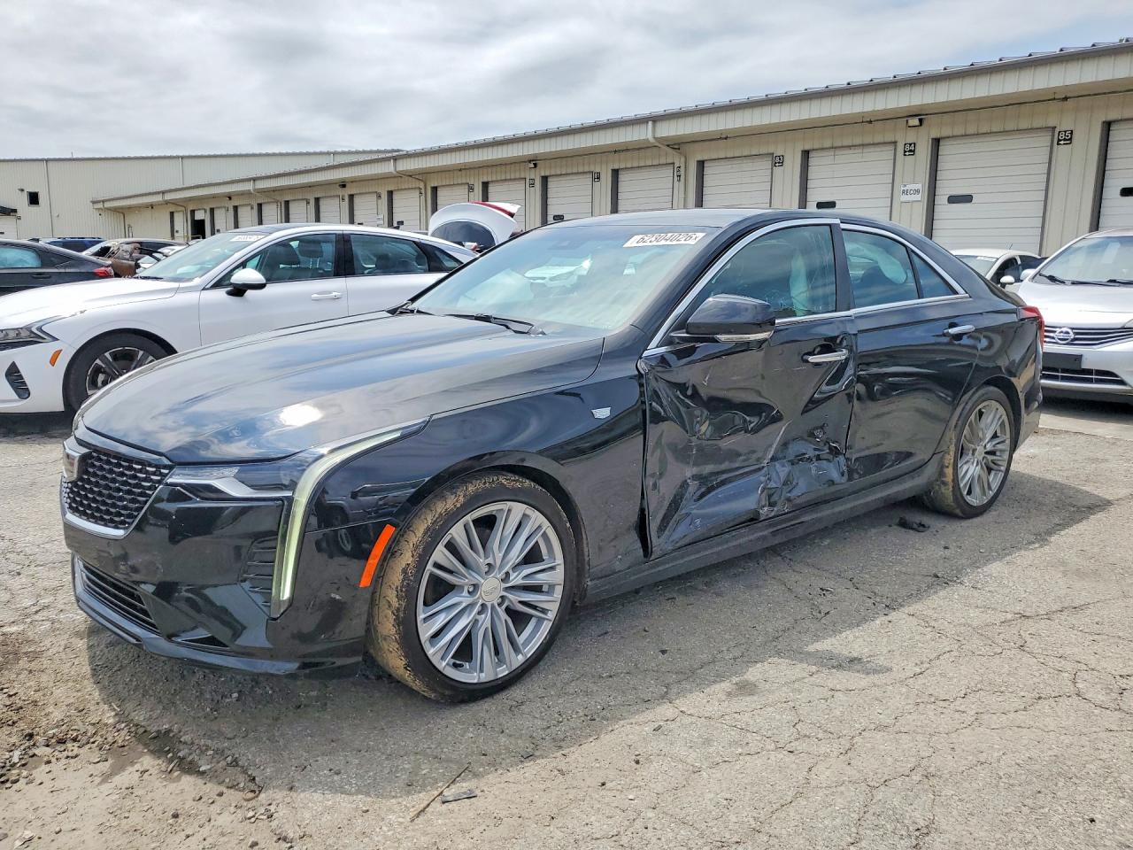 2022 CADILLAC CT4