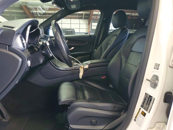 2018 MERCEDES-BENZ GLC GLC 300-4M