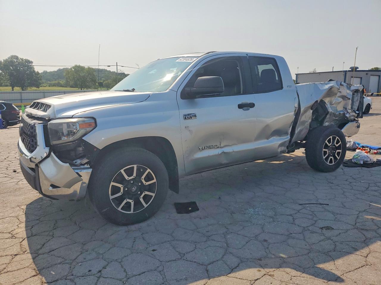 2018 TOYOTA TUNDRA SR/SR5
