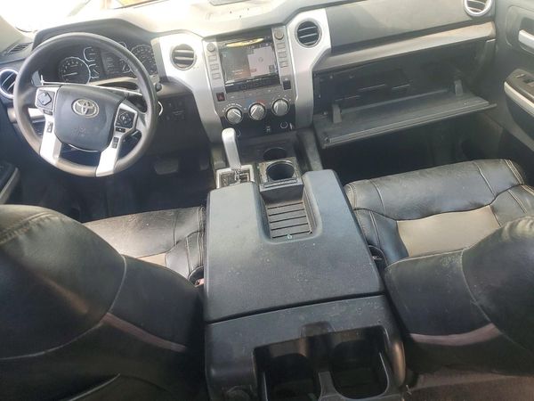 2018 TOYOTA TUNDRA SR/SR5