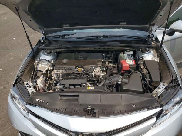 2018 TOYOTA CAMRY LE/SE/XLE/XSE — Engine bay