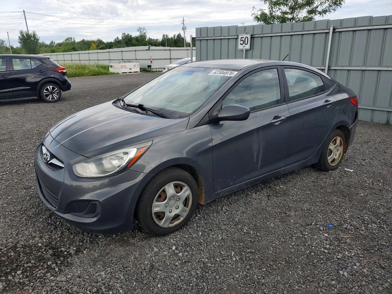 2013 HYUNDAI ACCENT GLS, GS