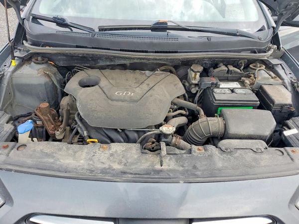 2013 HYUNDAI ACCENT GLS, GS