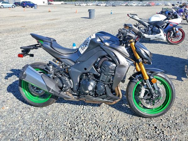 2026 KAWASAKI ZR1100
