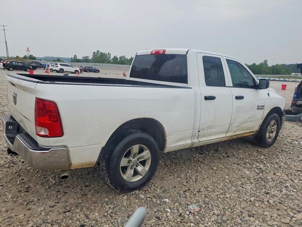 2018 RAM 1500 ST QUAD CAB 4X2