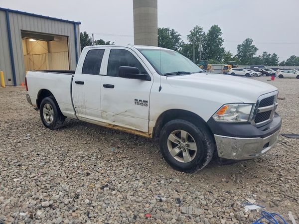 2018 RAM 1500 ST QUAD CAB 4X2