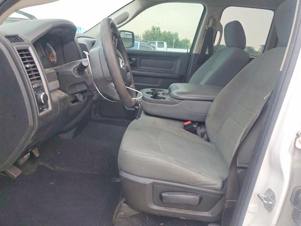 2018 RAM 1500 ST QUAD CAB 4X2