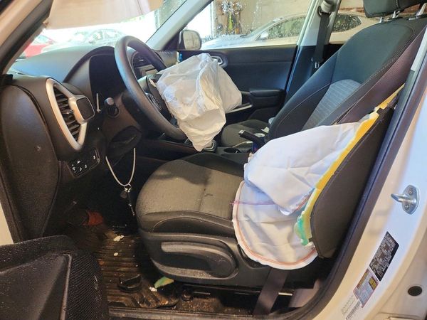 2020 KIA SOUL LX, S, X-Line — DENT