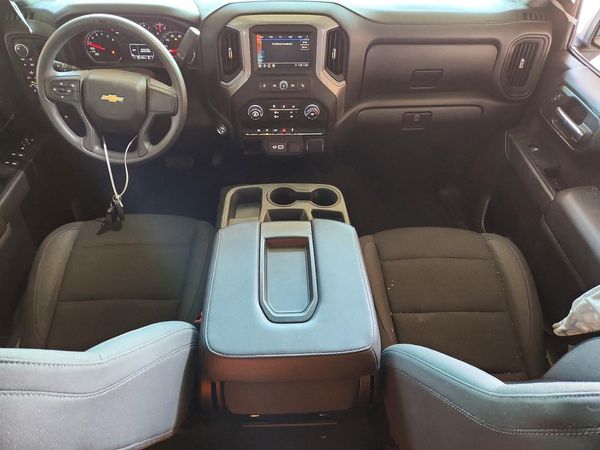 2022 CHEVROLET SILVERADO Custom