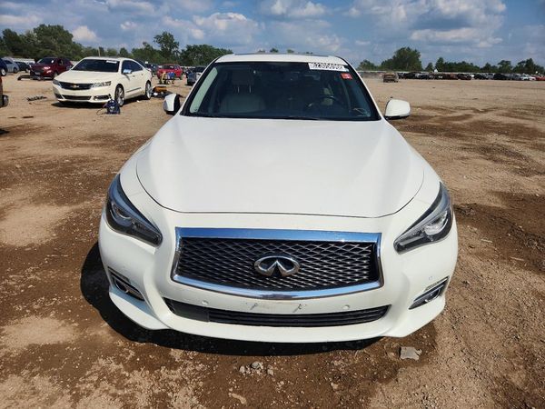 2017 INFINITI Q50