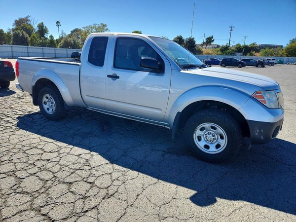 2019 NISSAN FRONTIER