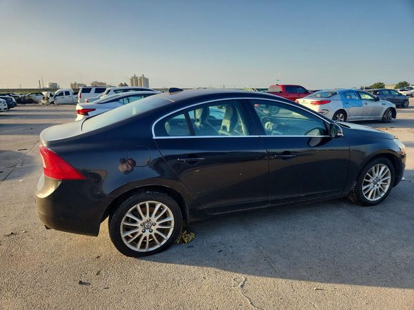 2012 VOLVO S60