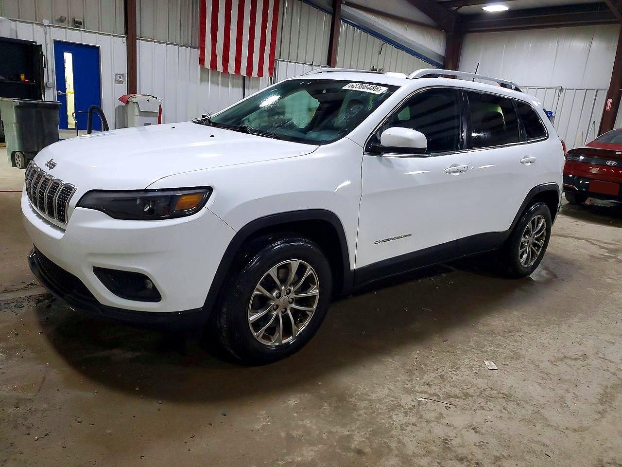 2019 JEEP CHEROKEE LATITUDE PLUS 4X4
