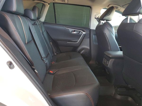 2023 TOYOTA RAV4 Adventure