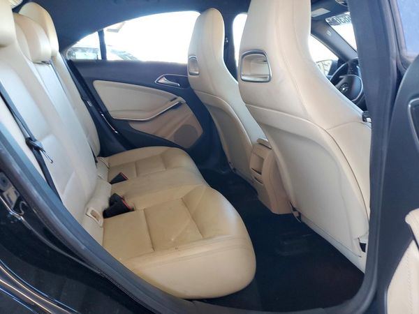 2014 MERCEDES-BENZ CLA CLA250