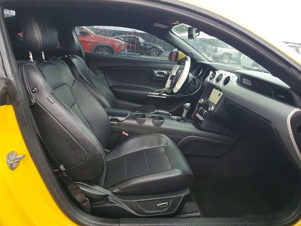 2017 FORD MUSTANG I4 Coupe
