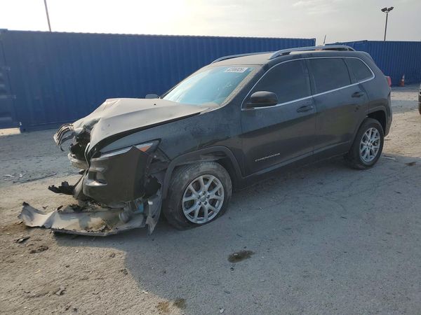 2016 JEEP CHEROKEE LATITUDE 4X4