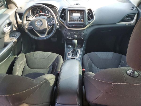 2016 JEEP CHEROKEE LATITUDE 4X4