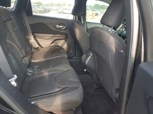 2016 JEEP CHEROKEE LATITUDE 4X4