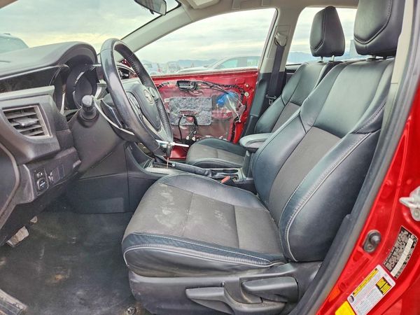 2016 TOYOTA COROLLA