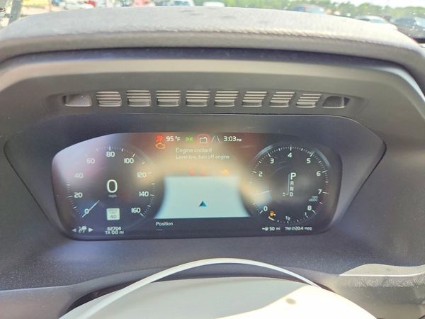 2019 VOLVO XC90 Momentum