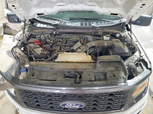 2024 FORD F150