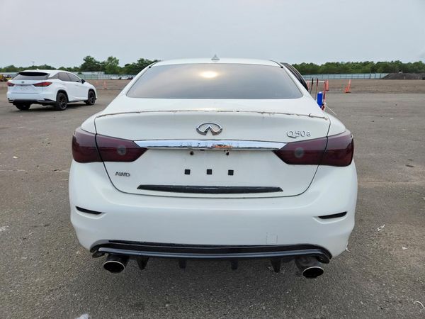 2015 INFINITI Q50