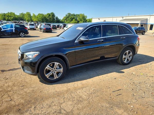 2019 MERCEDES-BENZ GLC