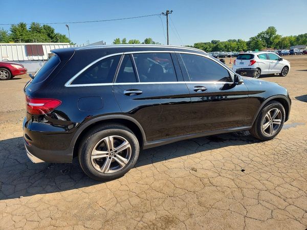 2019 MERCEDES-BENZ GLC