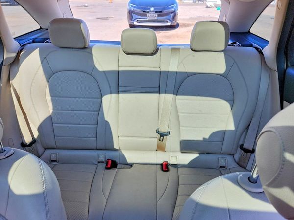 2019 MERCEDES-BENZ GLC