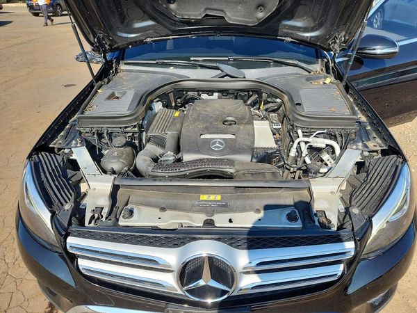 2019 MERCEDES-BENZ GLC