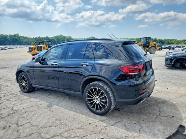 2021 MERCEDES-BENZ GLC 300