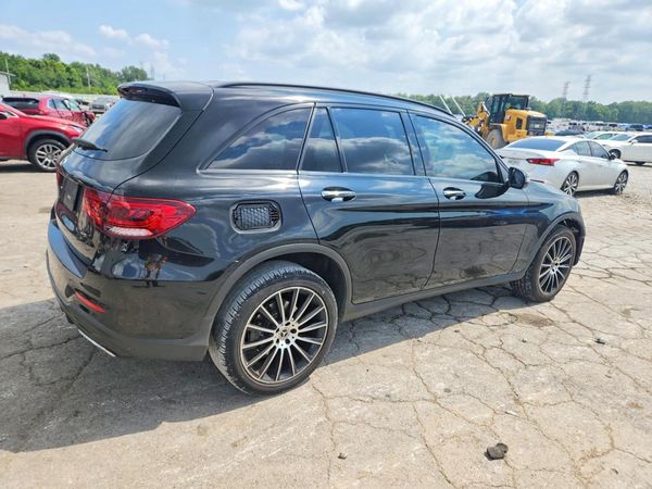 2021 MERCEDES-BENZ GLC 300