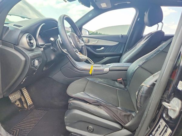 2021 MERCEDES-BENZ GLC 300