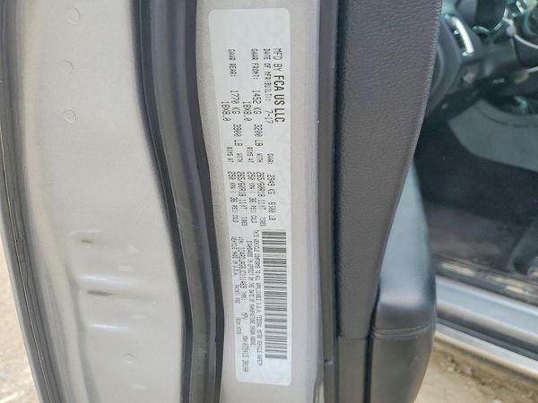 2018 DODGE DURANGO SXT