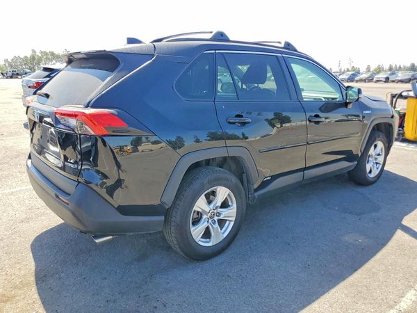 2021 TOYOTA RAV4 LE HV