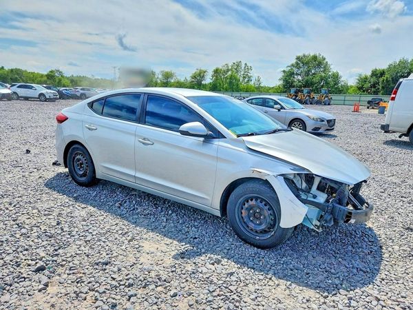 2017 HYUNDAI ELANTRA SE Base