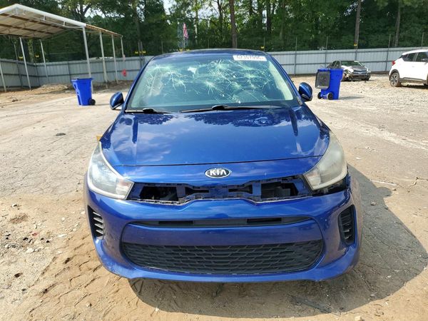 2018 KIA RIO 5-DOOR LX, S