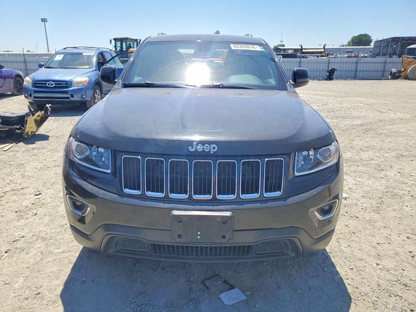 2015 JEEP GRAND CHEROKEE LAREDO 4X2