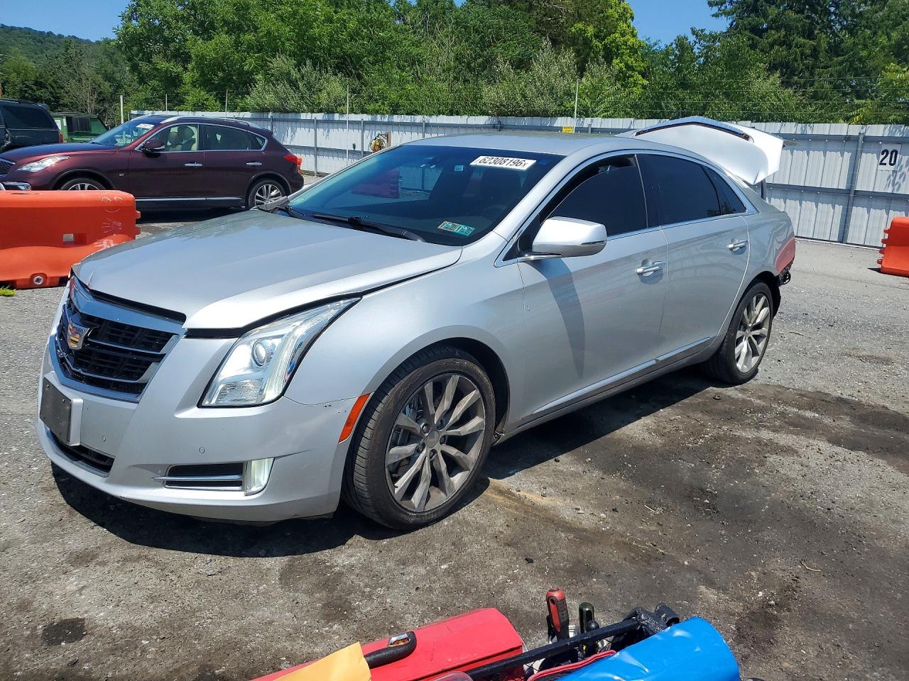 2017 CADILLAC XTS Luxury