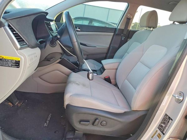 2017 HYUNDAI TUCSON