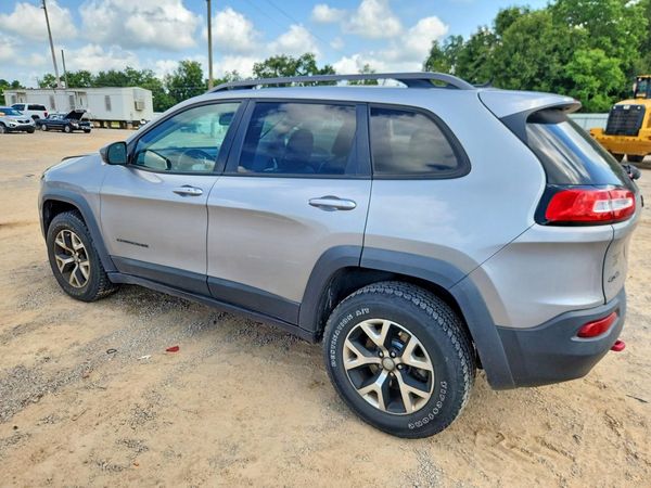 2015 JEEP CHEROKEE TRAILHAWK 4X4