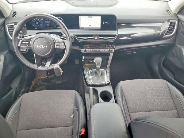 2024 KIA SELTOS S, X-Line
