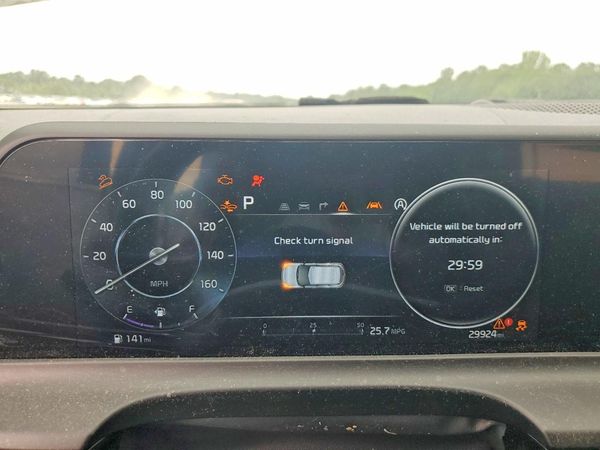 2024 KIA SELTOS S, X-Line