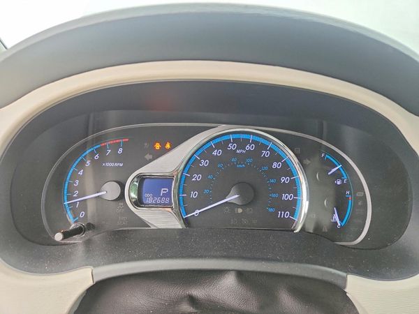 2013 TOYOTA SIENNA